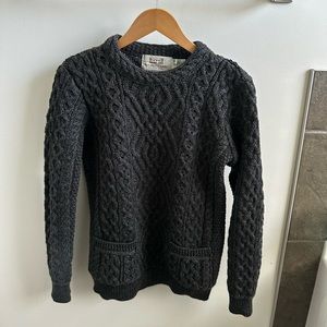 Women’s size medium authentic aran sweater